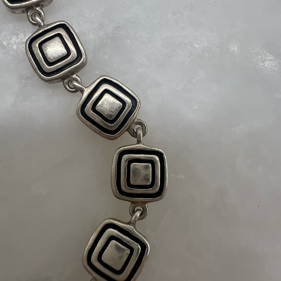 Vintage Zina square etched bracelet - Picture 5 of 11